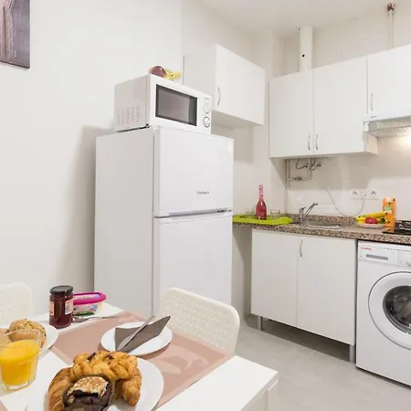 Ole Zambrano Hostel Malaga